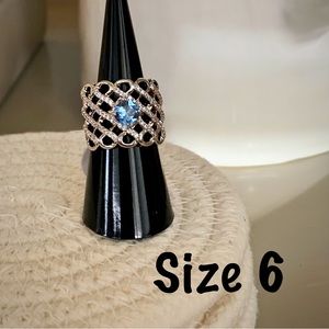 Bomb party ring “Bragging on you” size 6